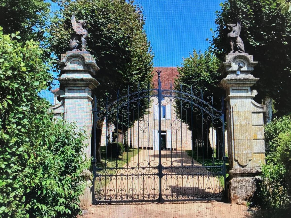 Alojamento de Acomodação e Pequeno-almoço Chateau De Bataille